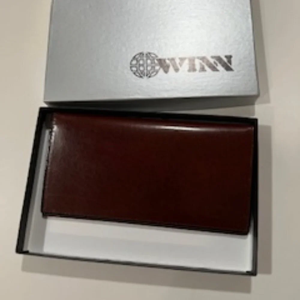 Winn International Leather Wallet Brown